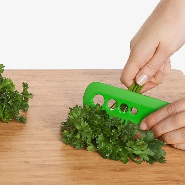 Mini Vegetable Leaf Peeler - Compact Kitchen Peeling Tool