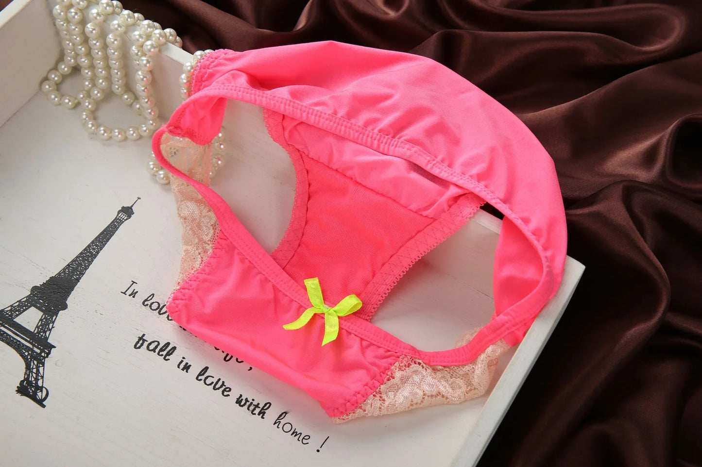 Underclothes Brand Underwear Women Bras B C cup Lingerie set With Brief Sexy Lingerie Lace Embroidery Bra Sets Bowknot Bras