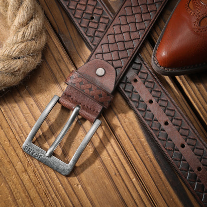 A classic retro PU material embossed belt metal plate buckle head men and women the same daily casual delivery punch nails