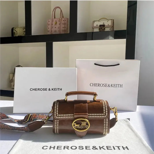 Light luxury brand women's handbag 2025 autumn and winter new retro carriage designer shoulder bag high-end fashion crossbody